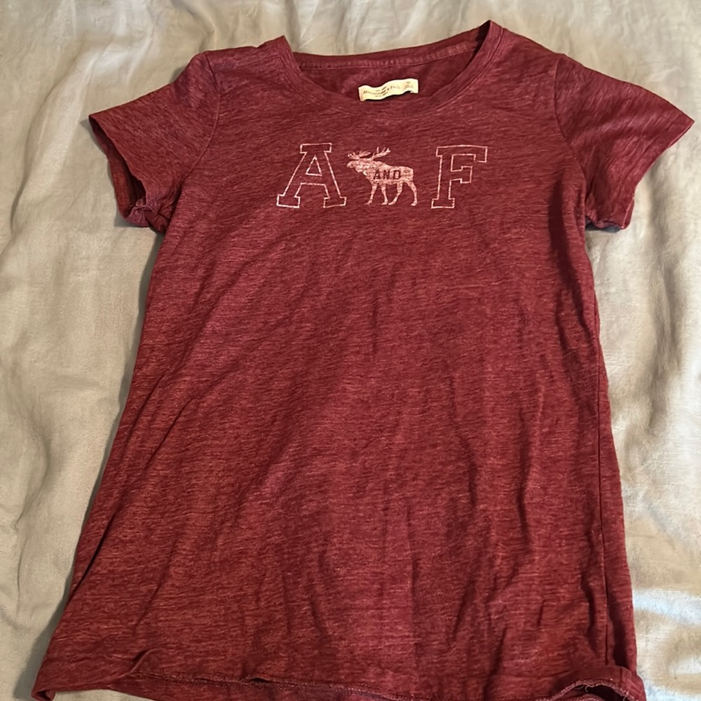 Abercrombie & Finch shirt size medium
